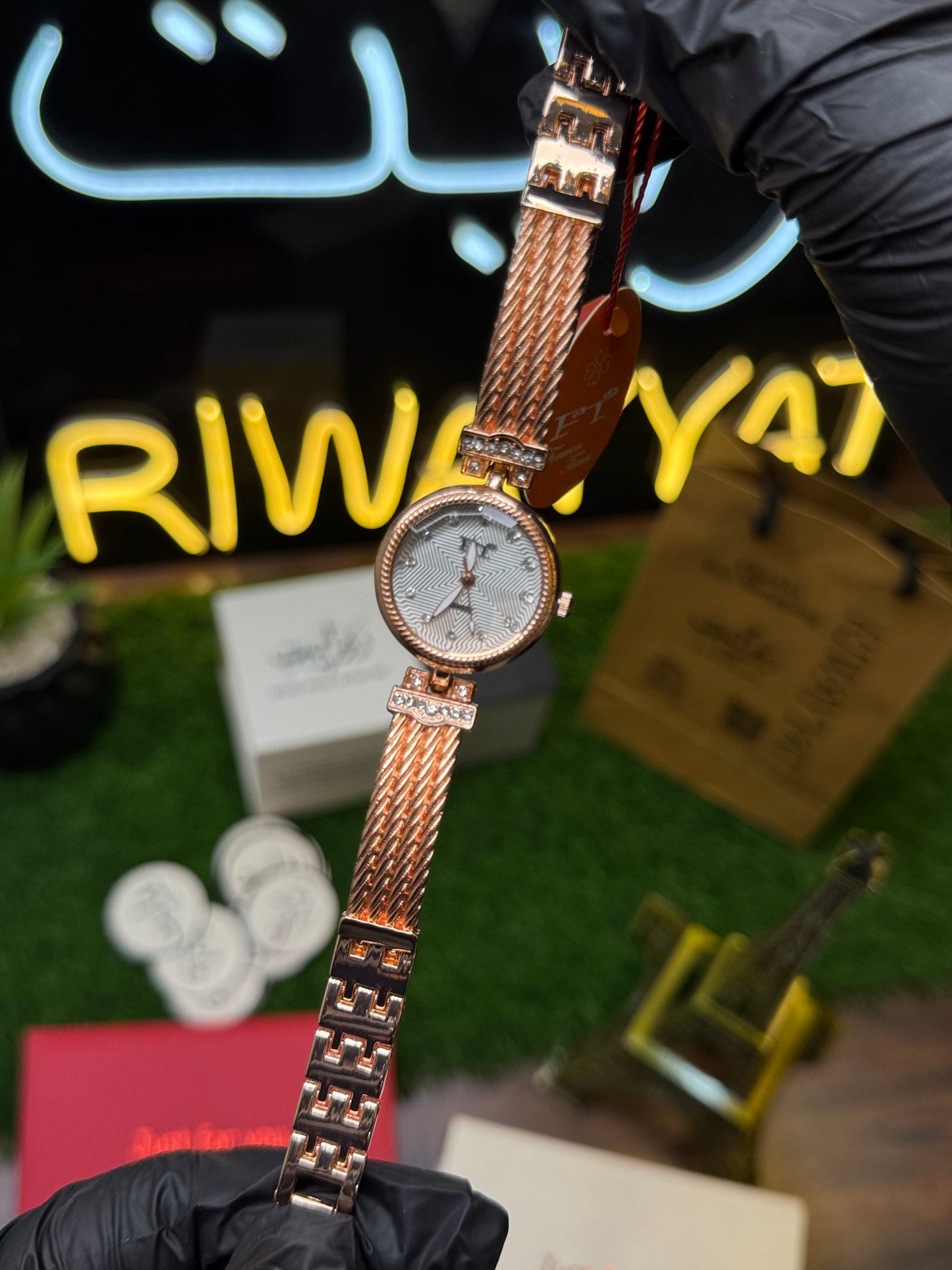 Ladies er01 box for u