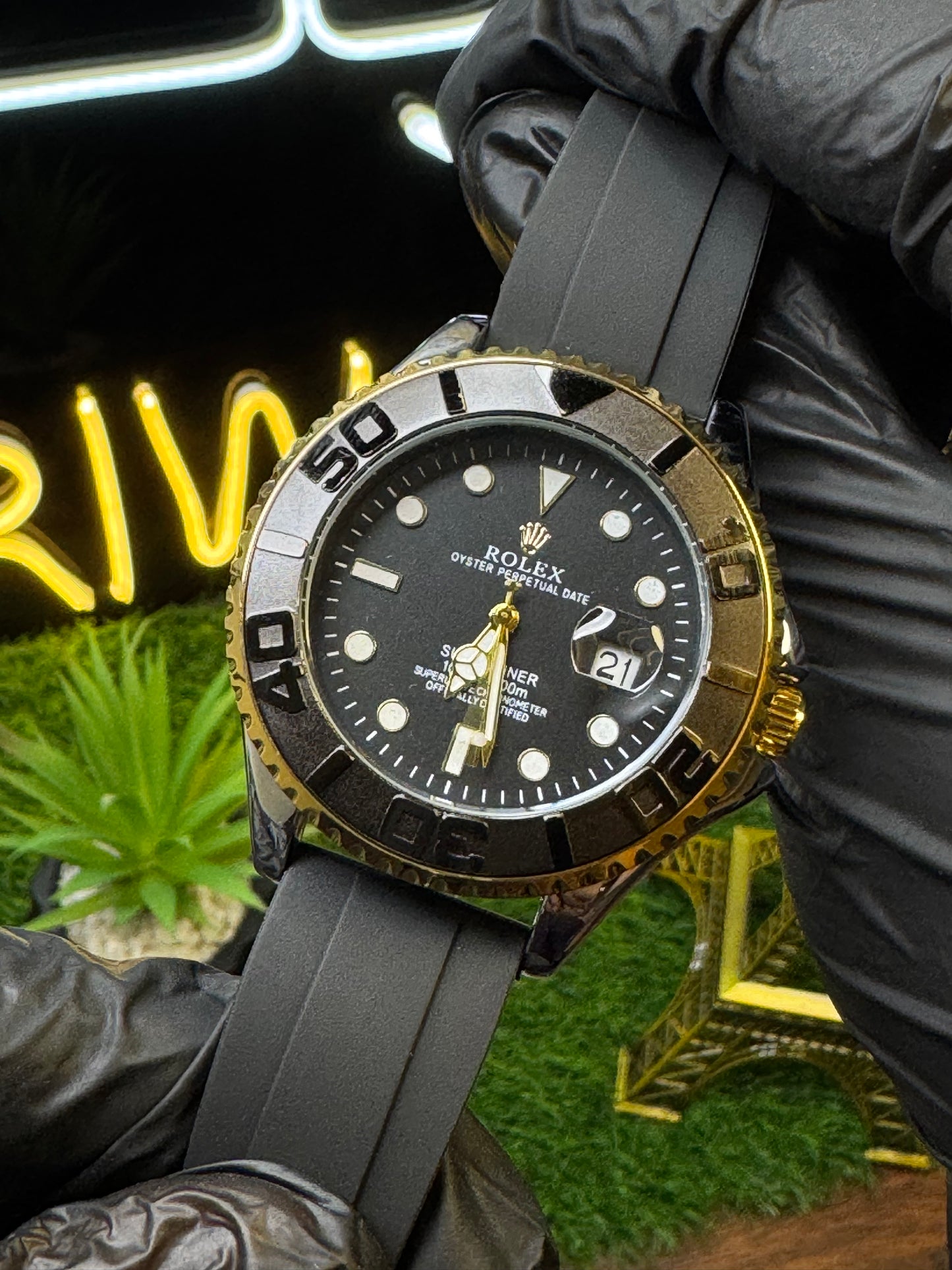 Rolex Submariner Rotating Truetone